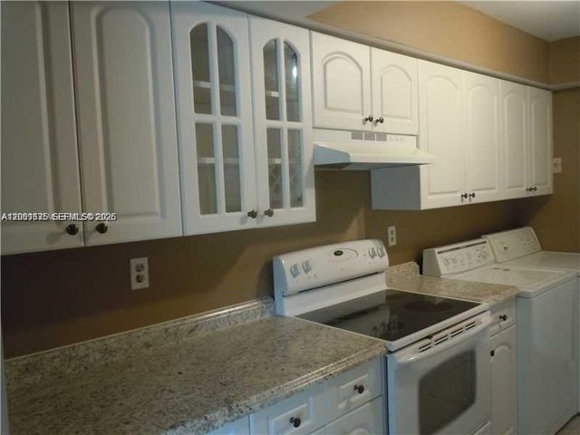 3571 NW 95th Ter 705, Sunrise, FL 33351
