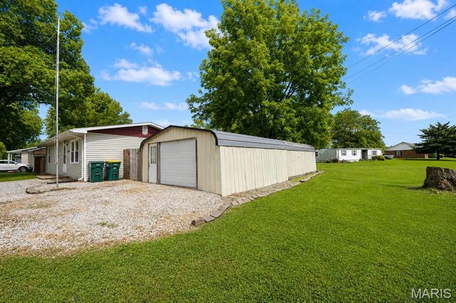 122 Lynn Street, Lebanon, IL 62254