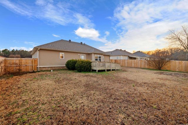 23 Moonridge Drive, Ward, AR 72176