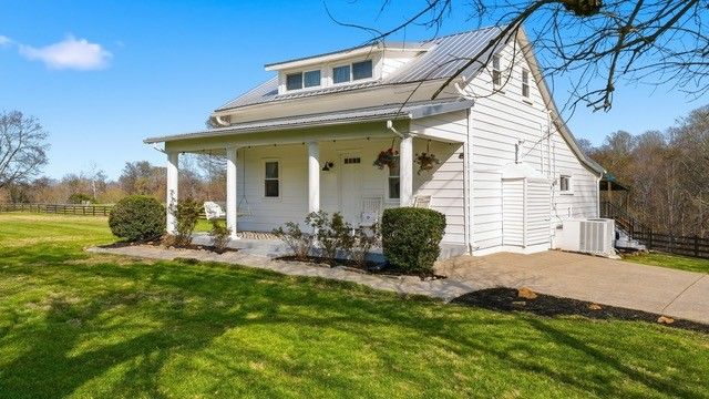 2820 Lockertsville Rd, Ashland City, TN 37015