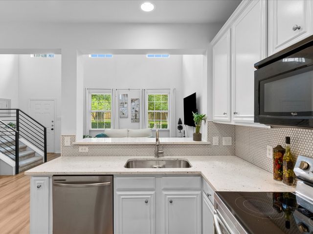 3106 Bedford Road, Bedford, TX 76021