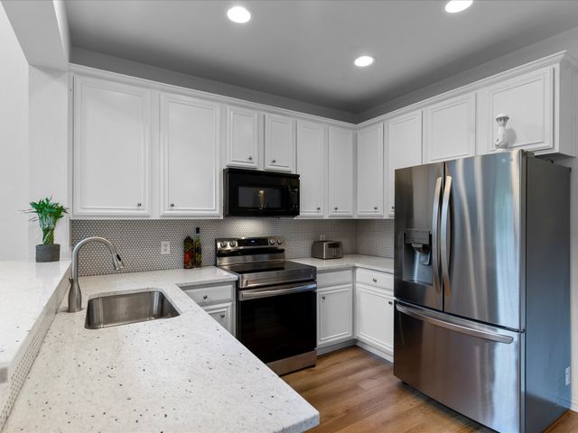 3106 Bedford Road, Bedford, TX 76021