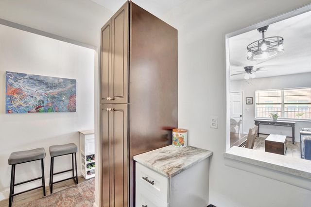 1450 N Riverside Dr 102, Pompano Beach, FL 33062