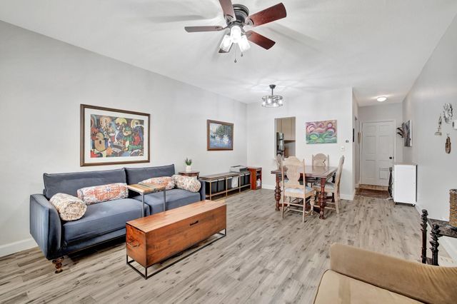 1450 N Riverside Dr 102, Pompano Beach, FL 33062