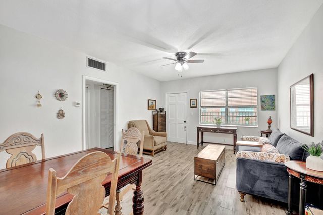 1450 N Riverside Dr 102, Pompano Beach, FL 33062