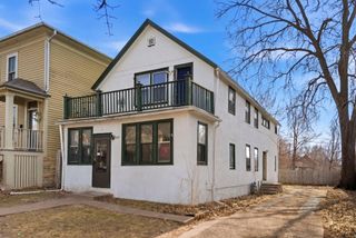 692 4th Street E, Saint Paul, MN 55106