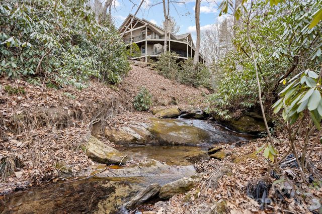 175 Overlook Drive, Flat Rock, NC 28731