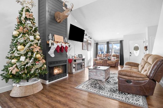 24 Alpine Pass, London, KY 40741