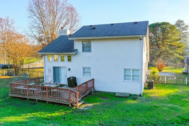 24 Alpine Pass, London, KY 40741