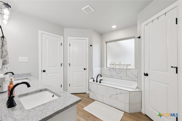 1522 Curlew Lane, Temple, TX 76502