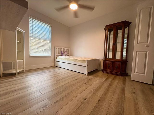 2734 NW 5th ST, Cape Coral, FL 33993