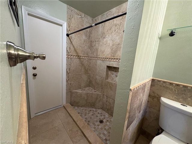 2734 NW 5th ST, Cape Coral, FL 33993