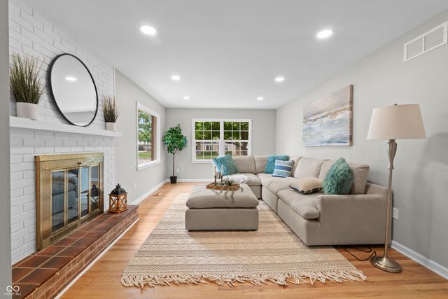 5921 Carrollton Avenue, Indianapolis, IN 46220