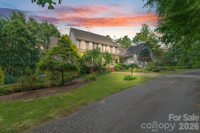 107 Windsong Drive Extension, Fairview, NC 28730