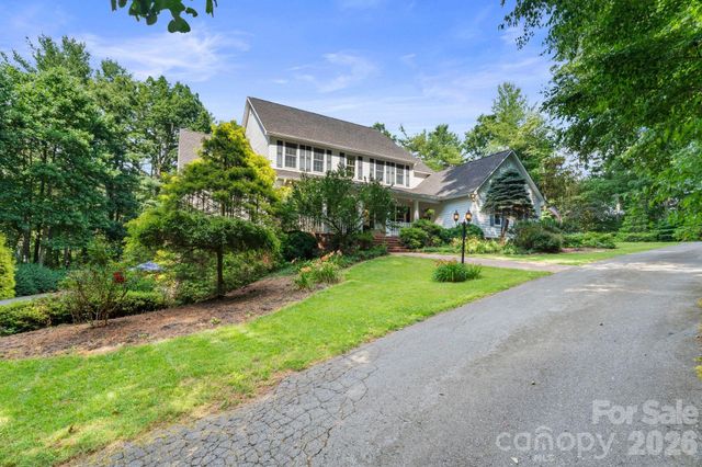 107 Windsong Drive Extension, Fairview, NC 28730