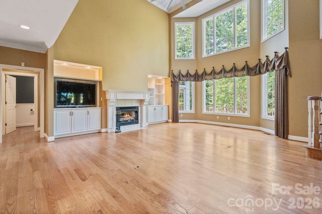 107 Windsong Drive Extension, Fairview, NC 28730