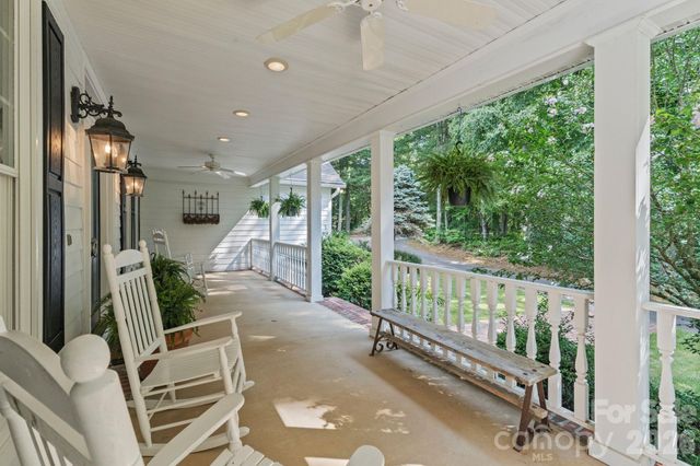 107 Windsong Drive Extension, Fairview, NC 28730