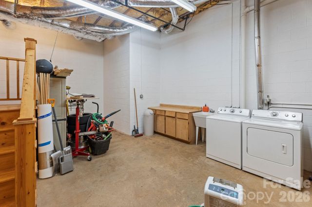 107 Windsong Drive Extension, Fairview, NC 28730