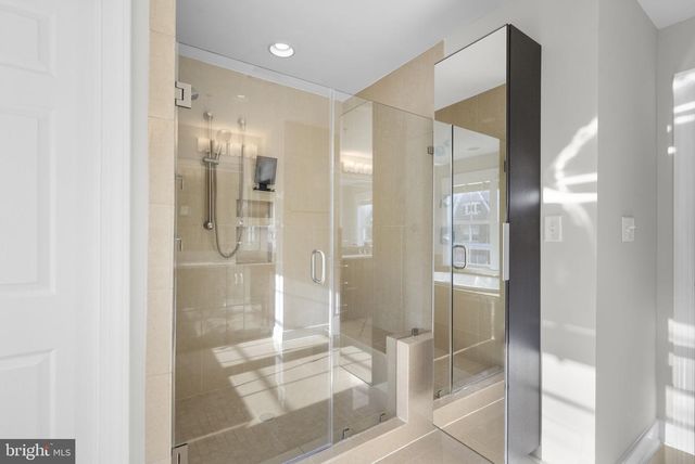 606 CROWN PARK AVE, Gaithersburg, MD 20878