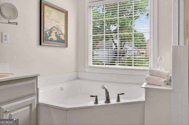 920 Whitetail Court, Alpharetta, GA 30005