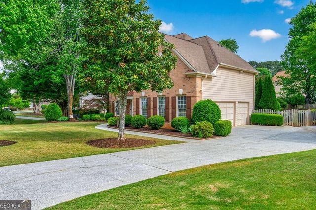 920 Whitetail Court, Alpharetta, GA 30005