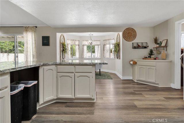 10325 Sheep Creek Road, Phelan, CA 92371