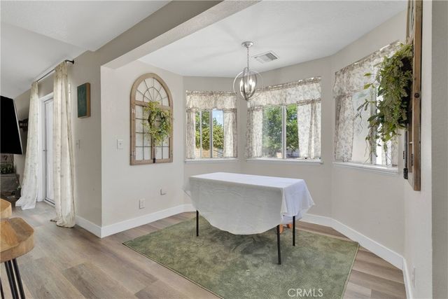 10325 Sheep Creek Road, Phelan, CA 92371