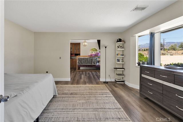 10325 Sheep Creek Road, Phelan, CA 92371