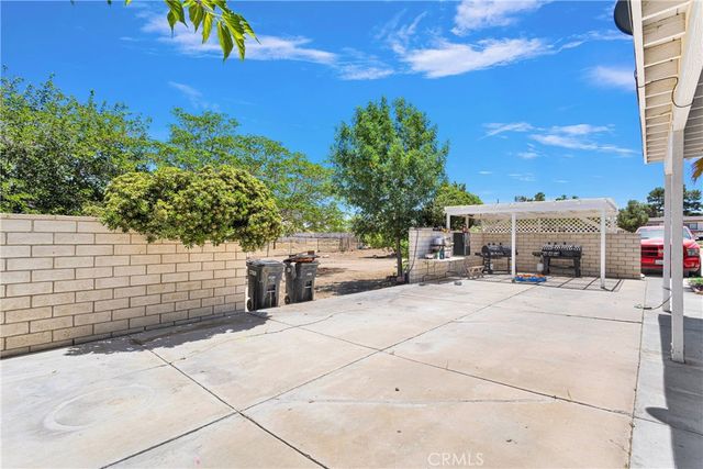 10325 Sheep Creek Road, Phelan, CA 92371