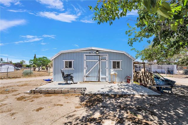 10325 Sheep Creek Road, Phelan, CA 92371