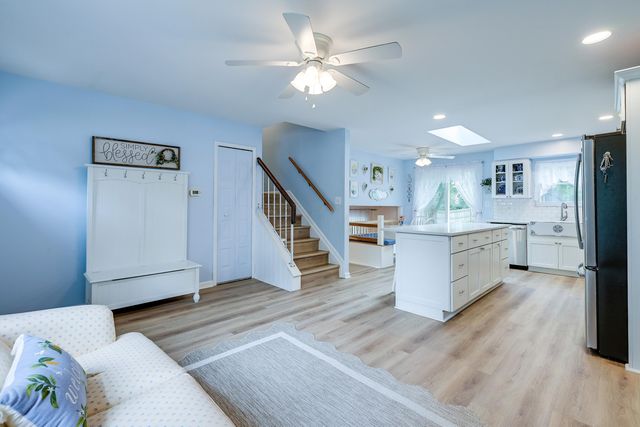 2054 Decker Court, Columbus, OH 43235