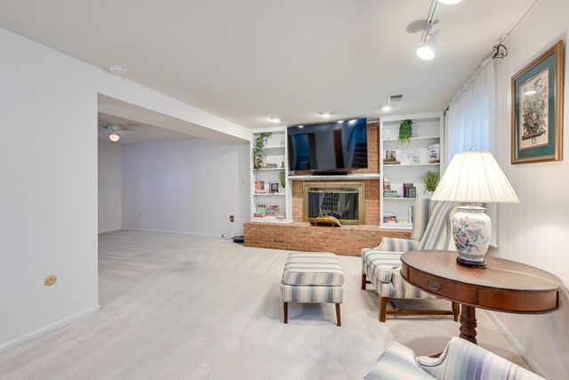 2054 Decker Court, Columbus, OH 43235