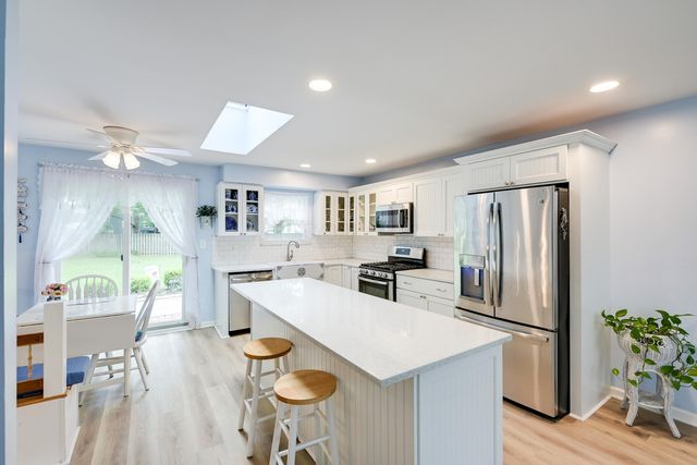 2054 Decker Court, Columbus, OH 43235