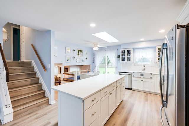 2054 Decker Court, Columbus, OH 43235