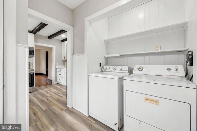 30 BARTRAM AVE, Mount Holly, NJ 08060