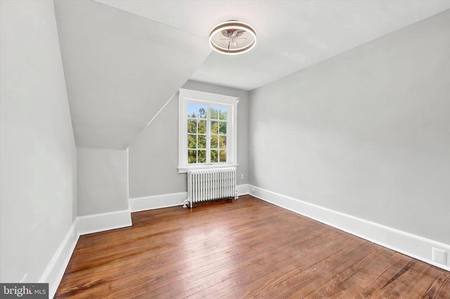 30 BARTRAM AVE, Mount Holly, NJ 08060