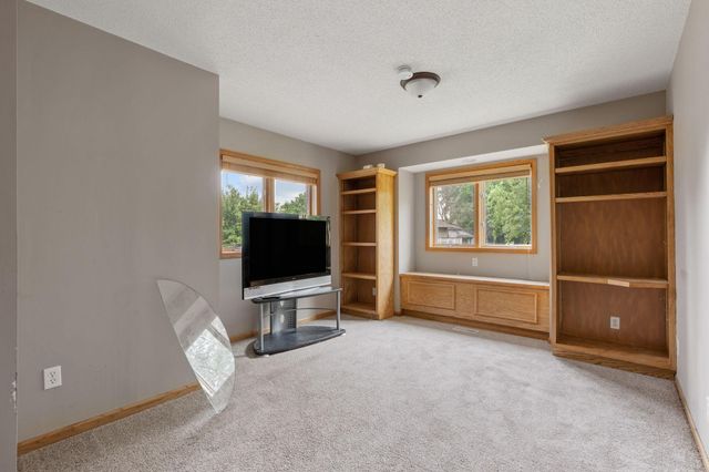 3936 145th Avenue NW, Andover, MN 55304