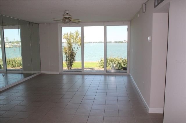 7560 BAY ISLAND DRIVE S 149, South Pasadena, FL 33707