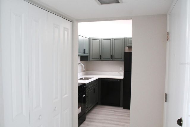 7560 BAY ISLAND DRIVE S 149, South Pasadena, FL 33707