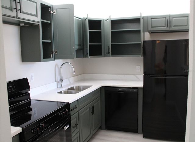 7560 BAY ISLAND DRIVE S 149, South Pasadena, FL 33707