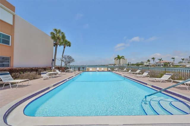 7560 BAY ISLAND DRIVE S 149, South Pasadena, FL 33707