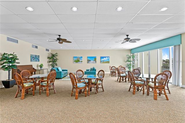 7560 BAY ISLAND DRIVE S 149, South Pasadena, FL 33707