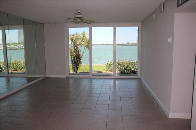 7560 BAY ISLAND DRIVE S 149, South Pasadena, FL 33707