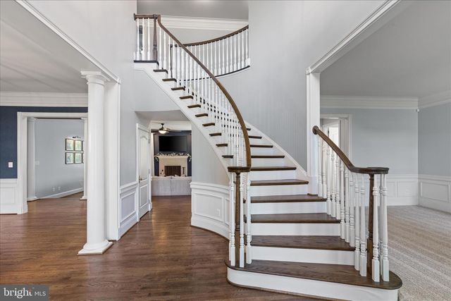20014 BELMONT STATION DR, Ashburn, VA 20147