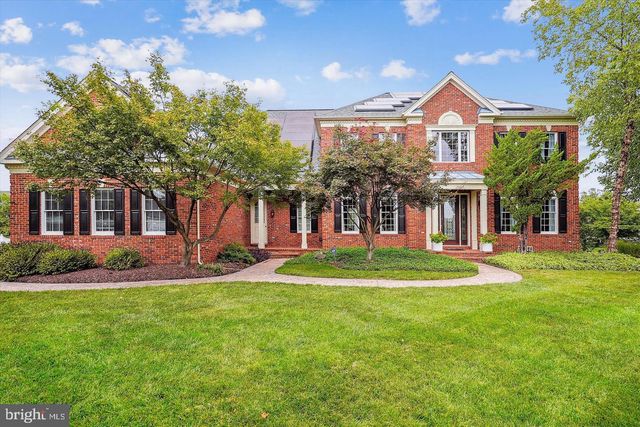 20014 BELMONT STATION DR, Ashburn, VA 20147