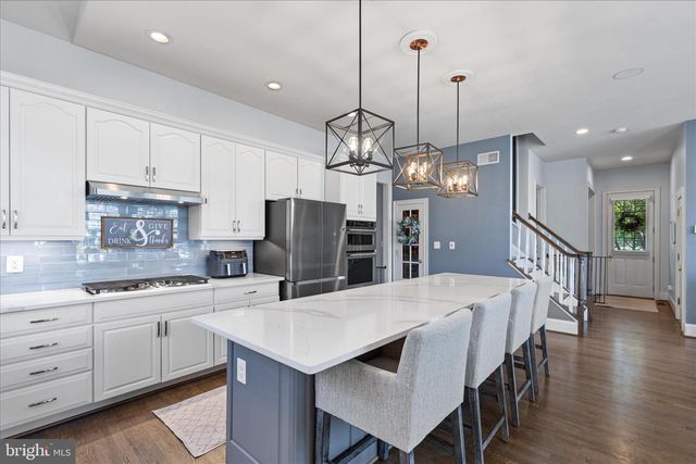 20014 BELMONT STATION DR, Ashburn, VA 20147