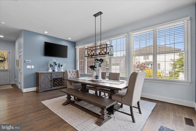 20014 BELMONT STATION DR, Ashburn, VA 20147