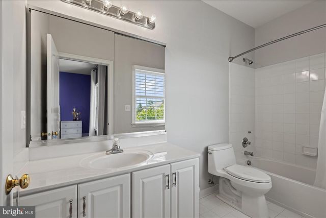 20014 BELMONT STATION DR, Ashburn, VA 20147