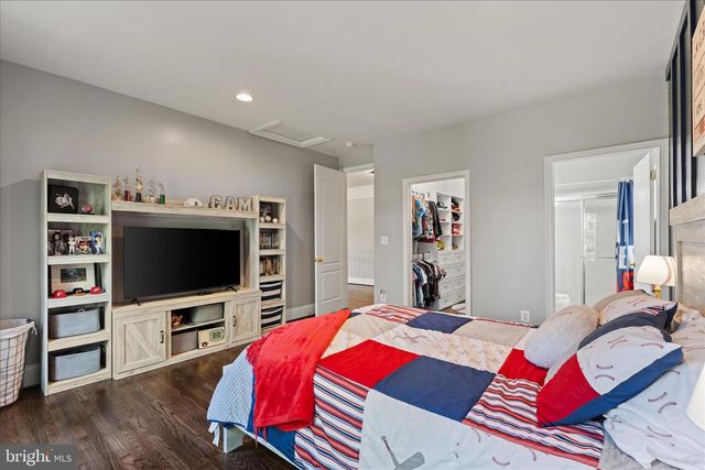 20014 BELMONT STATION DR, Ashburn, VA 20147