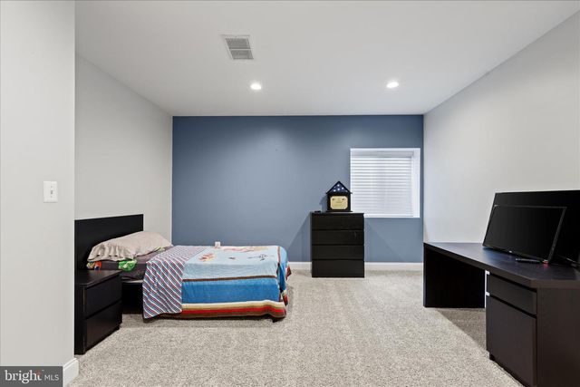 20014 BELMONT STATION DR, Ashburn, VA 20147